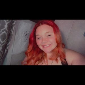 Meet your Posher, Eva